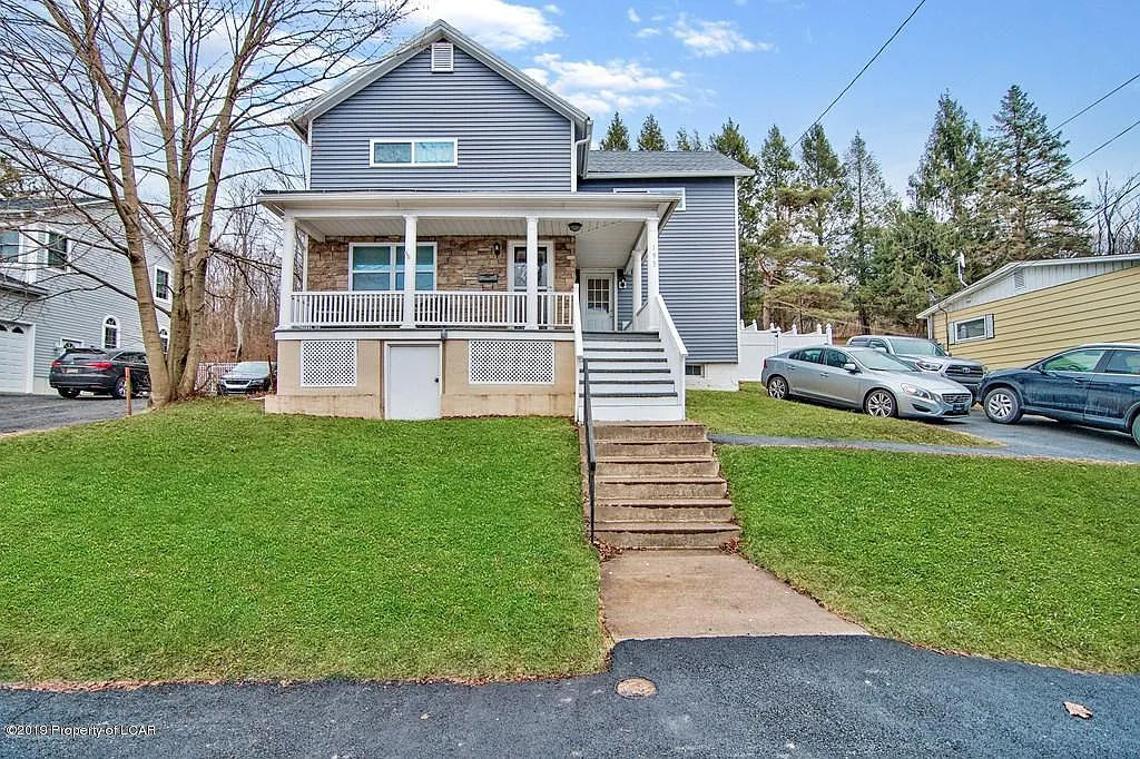 193 Poplar St photo 1