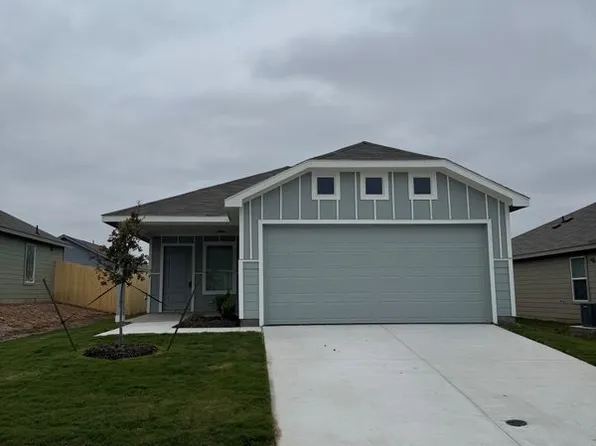 11719 Bone Spring Dr, Rhome, TX 76078