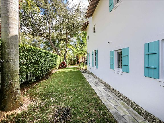 4th image of 11064 SW 79th Path #0