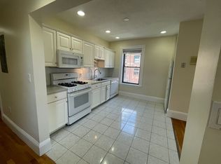 10 Dean Rd #3A, Brookline, MA 02445