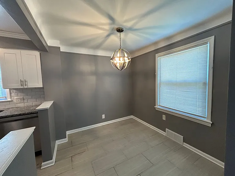 4126 Hinsdale Rd — Photo 9