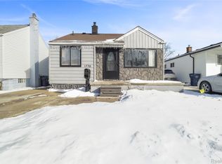 1778 Russell Ave, Lincoln Park, MI 48146