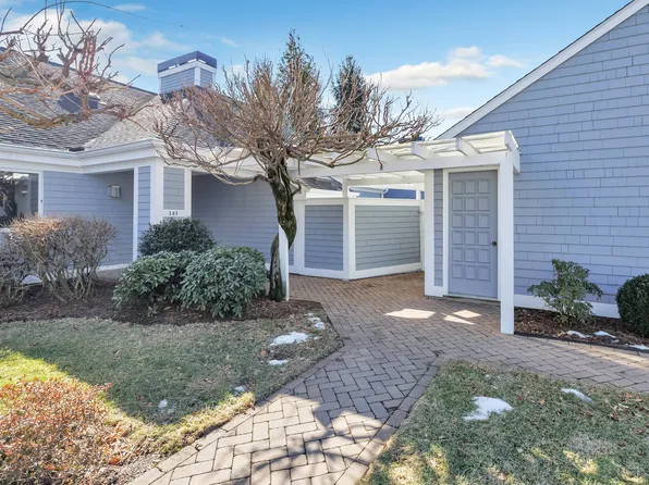 141 Lansdowne #141, Westport, CT 06880