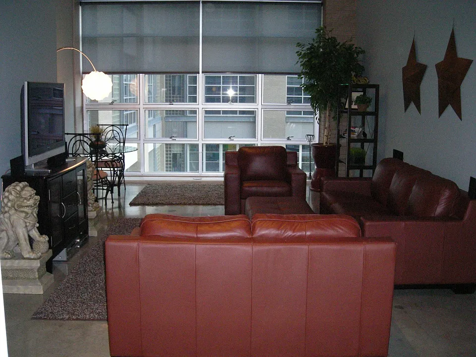 319 Fayetteville St #303