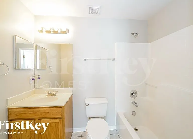 10714 Opus Dr — Photo 9