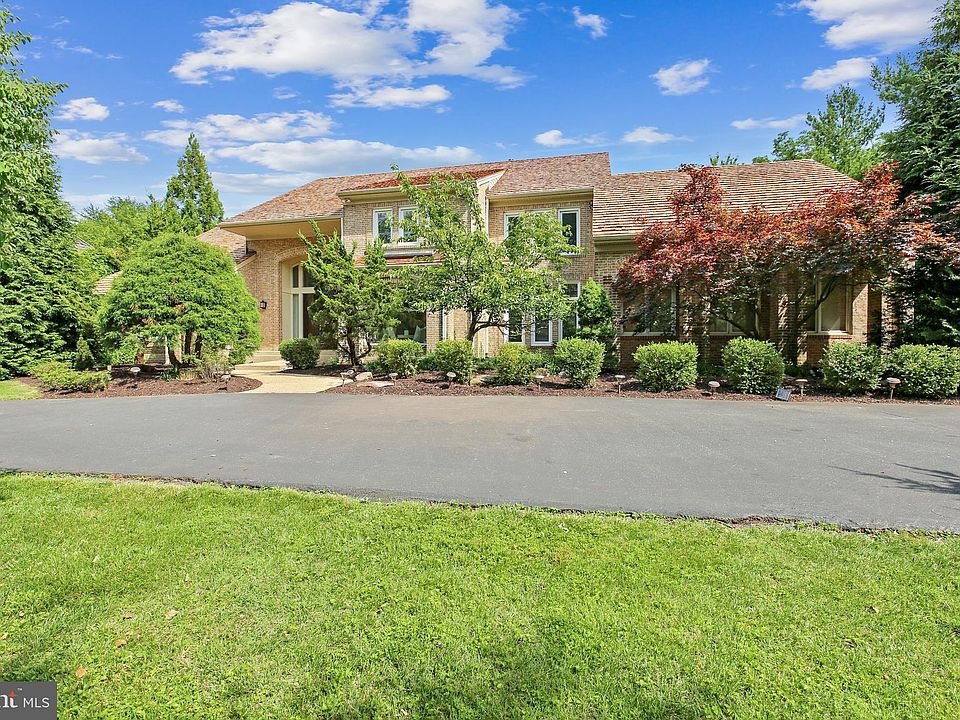 10005 Gary Rd, Potomac, MD 20854 Zillow