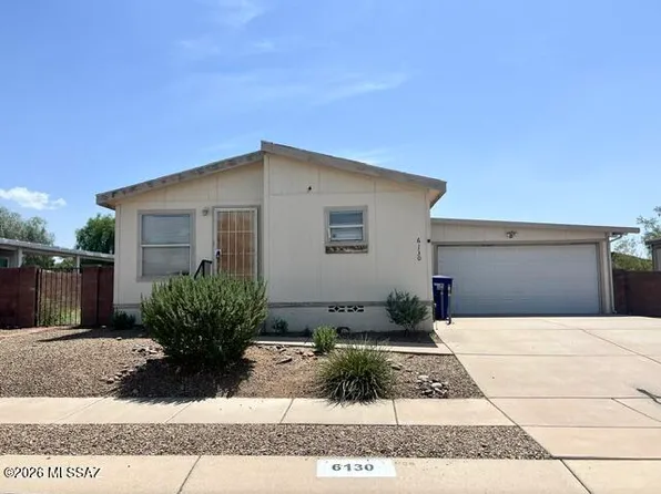 6130 E Thunder River Dr, Tucson, AZ 85756