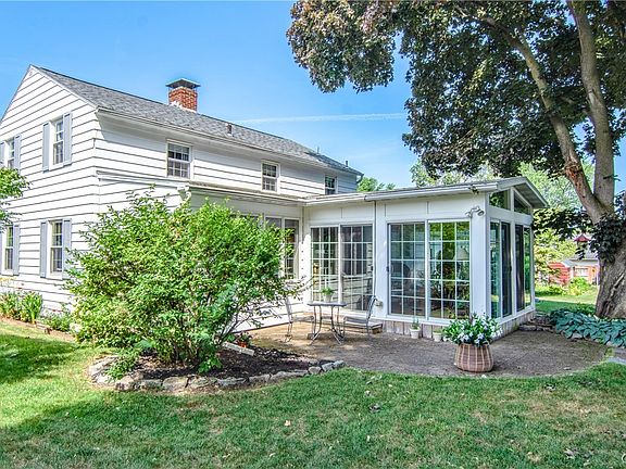 4th image of 118 Iroquois Ln