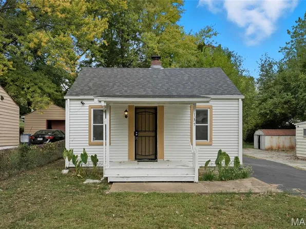 135 Grether Ave, Saint Louis, MO 63135
