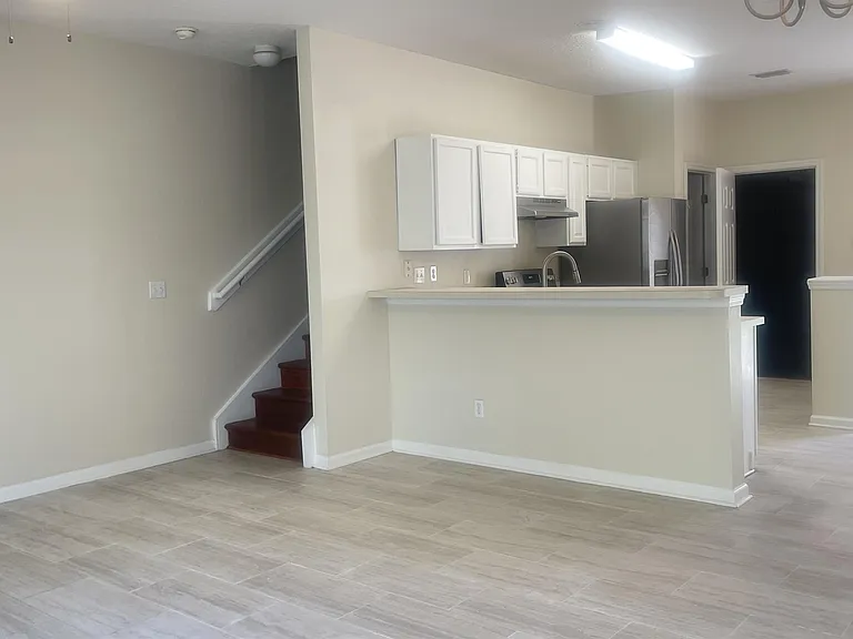 1707 Biscayne Bay Cir — Photo 1