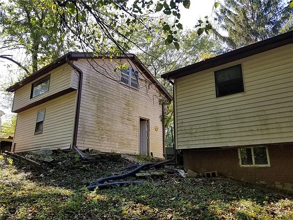 3rd image of 1778 Jesup Dr