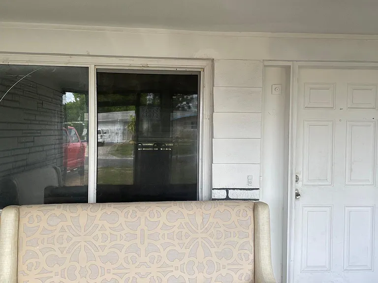 5216 Victoria Ln — Photo 12