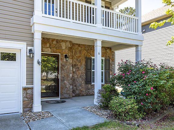 4th image of 6 Crawford Ct