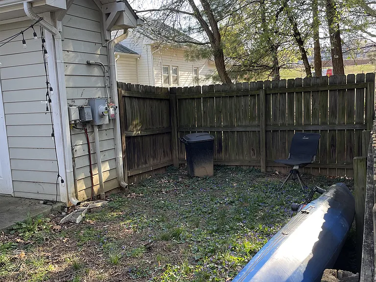 555 Station Ln #101 — Photo 18