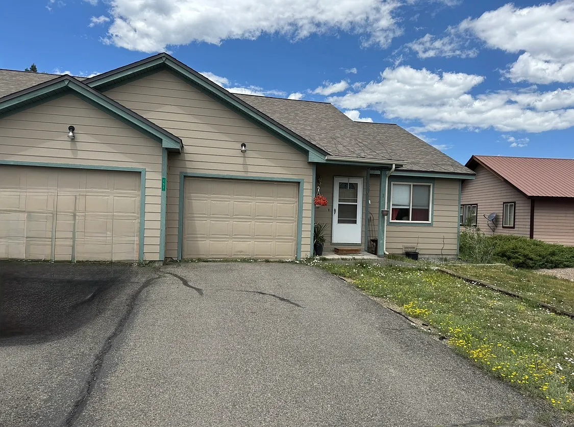 2 bed, 1000 sqft, $1,900 — Photo 1