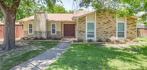 2405 Choctaw Dr Photo 1