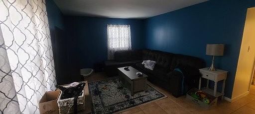 3rd image of 9 Dierauf St Floor 1