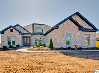 6013 Peach Pond Way SE, Owens Cross Roads, AL 35763