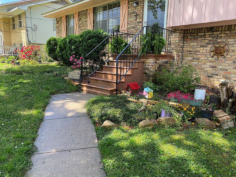 2nd image of 3113 Buttrey Dr NW