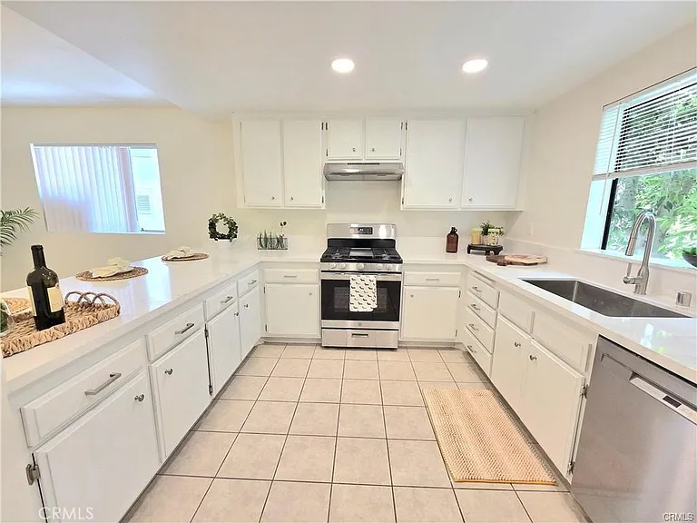 3601 W Fox Ridge Ln #A — Photo 6