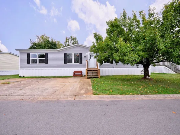 209 Camden Xing, Clarksville, TN 37040