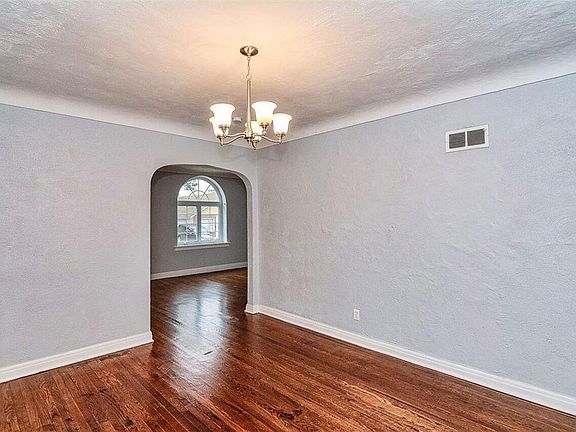 5th image of 3711 Neona St