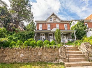 117 Rochelle Ave, Philadelphia, PA 19128