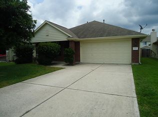 6819 Ridgewood Ln, Dickinson, TX 77539