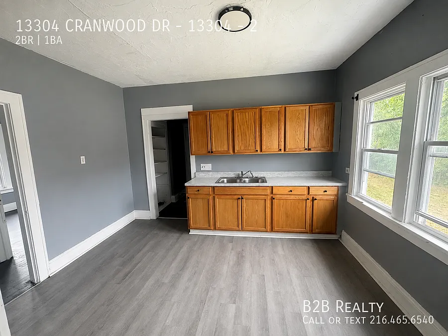 13304 Cranwood Dr #2