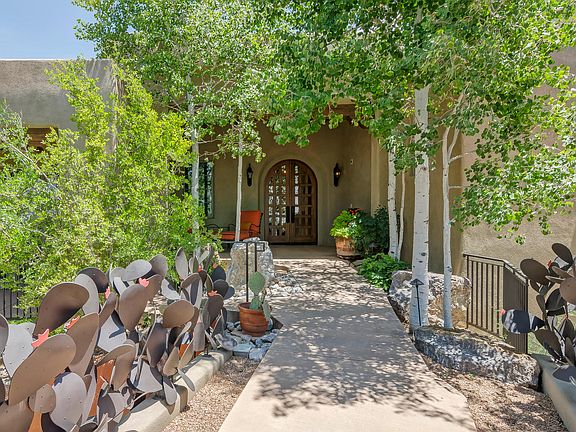 3rd image of 8500 Snakedance Ct NE