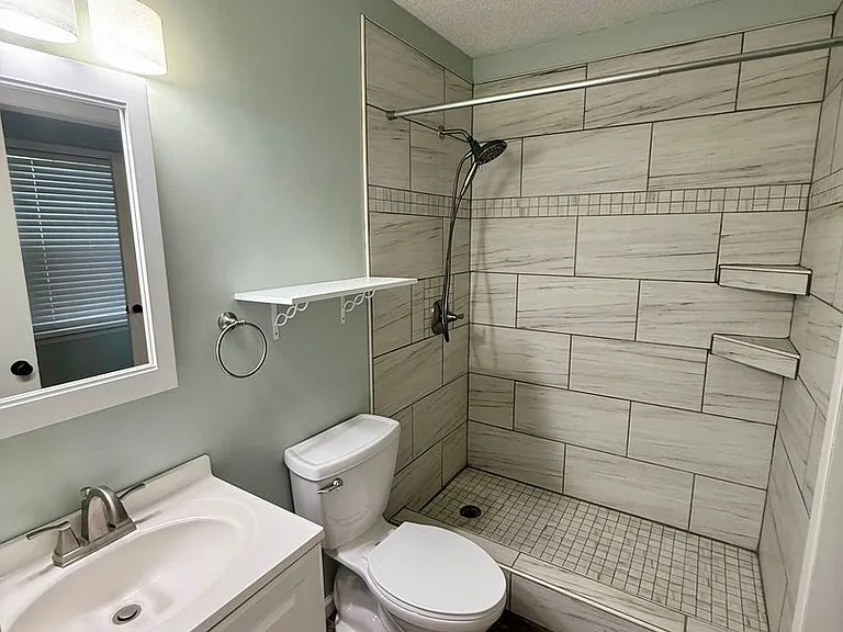 1116 W Nettleton Ave — Photo 13