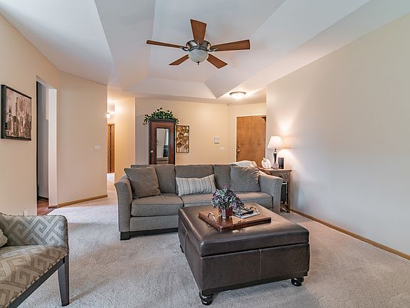 5th image of 1840 Fox Run Dr Unit D