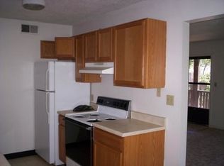 1030 Garden Way #FL GROUND, Manhattan, KS 66502