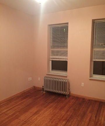 3rd image of 3082 37th St APT 2R