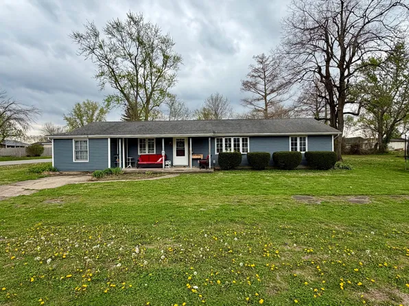 280 E Wilkison St, Montezuma, IN 47862