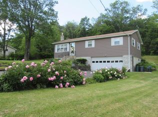 63 Grzybowski Rd, Scott Township, PA 18447