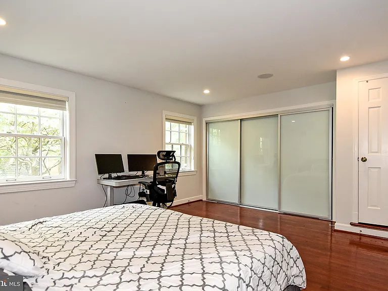 5153 Westbard Ave #15 — Photo 24