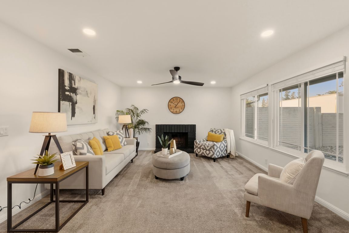 next background image