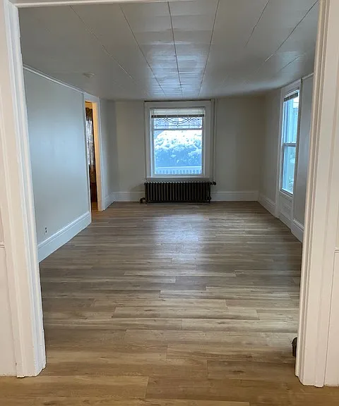 110 Summit St #1 — Photo 4