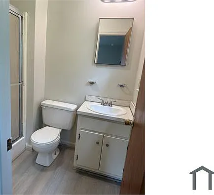 542 Petty St — Photo 9