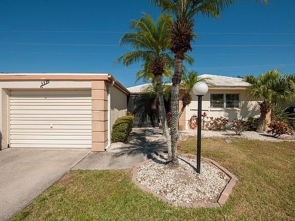 2nd image of 111 Villa Dr