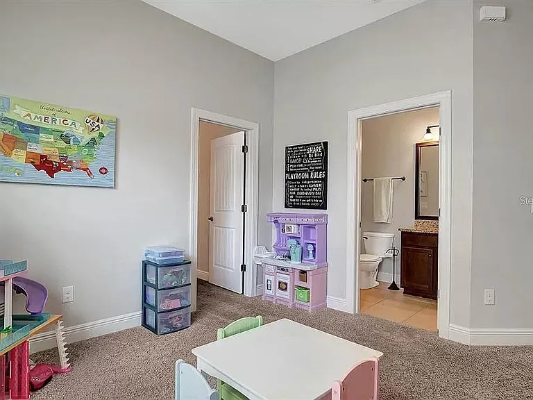 6010 Village Center Dr — Photo 17