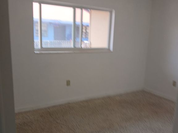 4th image of 460 SW 7th St APT 5