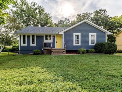 921 Cosby St, Liberty, MO, 64068