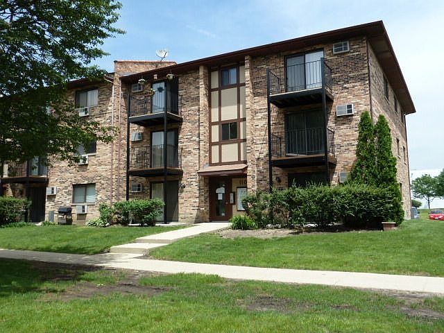1st image of 110 Klein Creek Ct APT D
