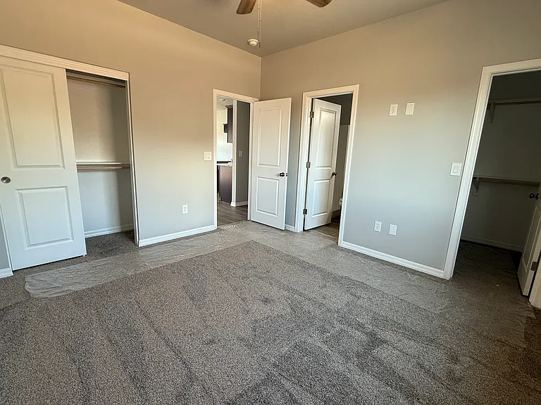 613 Vista Grande Dr — Photo 4
