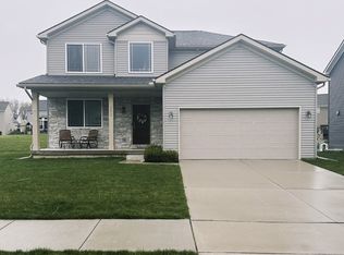 392 Beaver Run, Holly, MI 48442