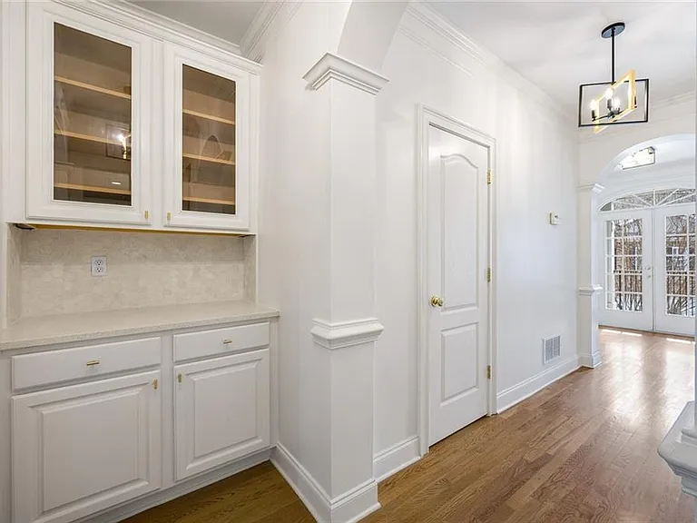 2603 Oglethorpe Cir — Photo 28