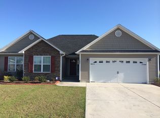 303 Hughes Ln, Jacksonville, NC 28546