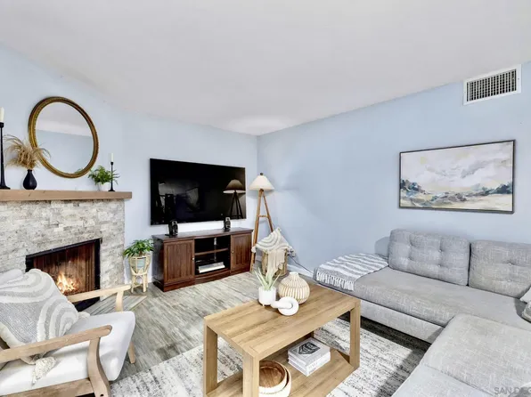 9949 Maya Linda Rd Unit 36, San Diego, CA 92126